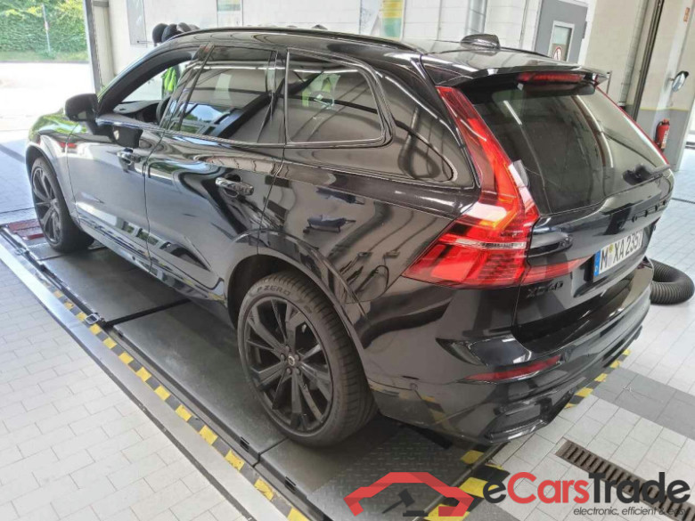Volvo XC60 (03.2017->) DE - SUV5 B5 (Benzin) AWD EU6d, Plus Black Edition Mild-Hybrid, (Facelift) 2023 #4