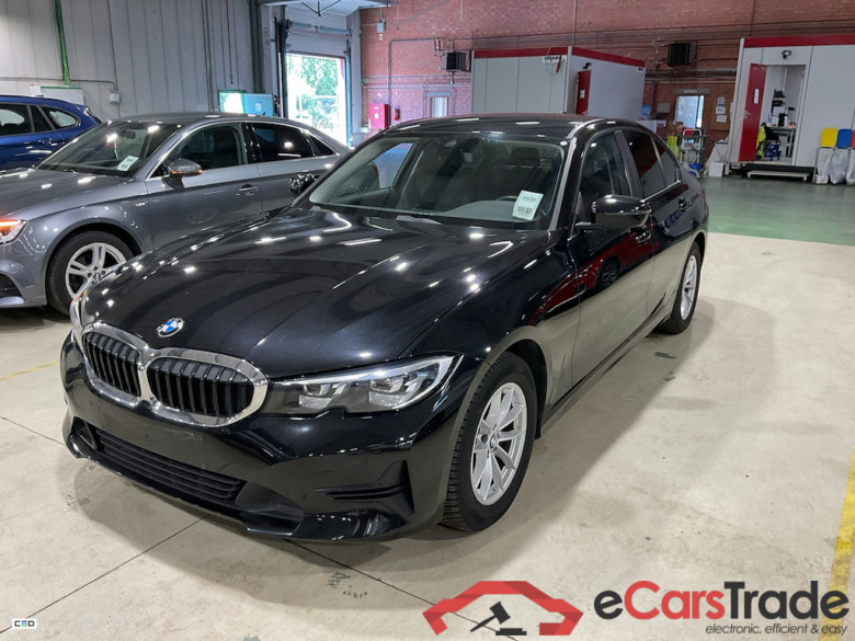 BMW 3 SERIES BERLINE 2.0 318D (100KW) BERLINE