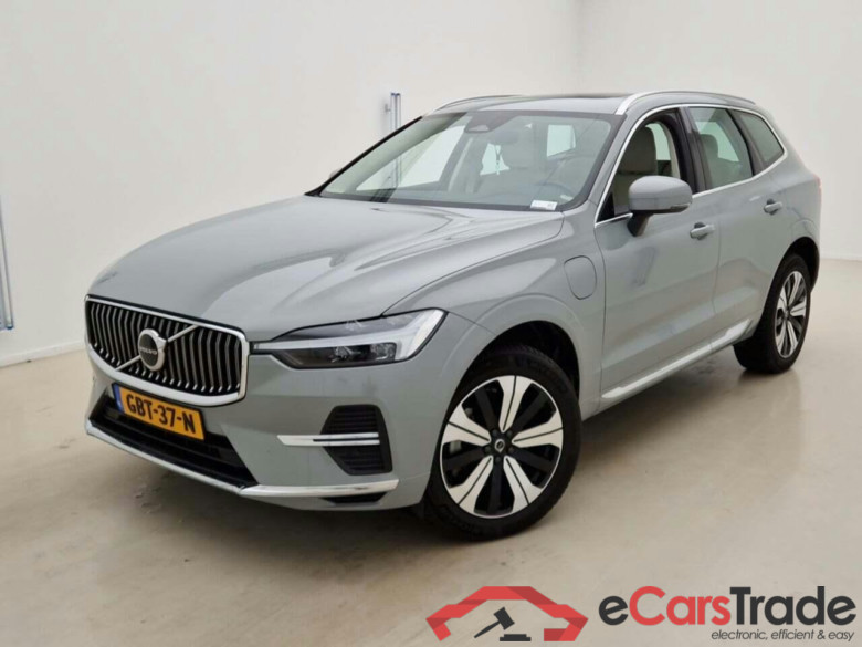 VOLVO XC60 2.0 T6 AWD + Bright #1