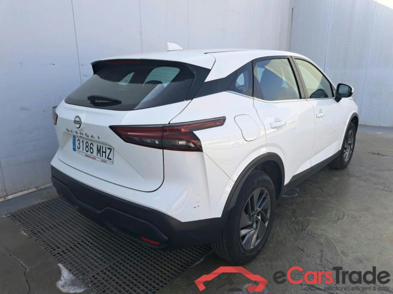 NISSAN QASHQAI / 2021 / 5P / todoterreno DIG-T 103kW (140CV) mHEV 4x2 Acenta #2