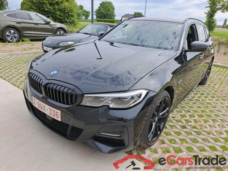 BMW 3 SERIES TOURING 2.0 330E (215KW) TOURING