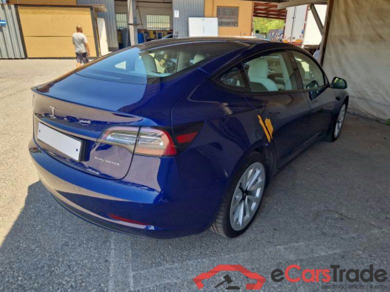 TESLA MODEL 3 / 2018 / 4P / BERLINA 75 KWH LONG RANGE DUAL MOTOR AWD #2