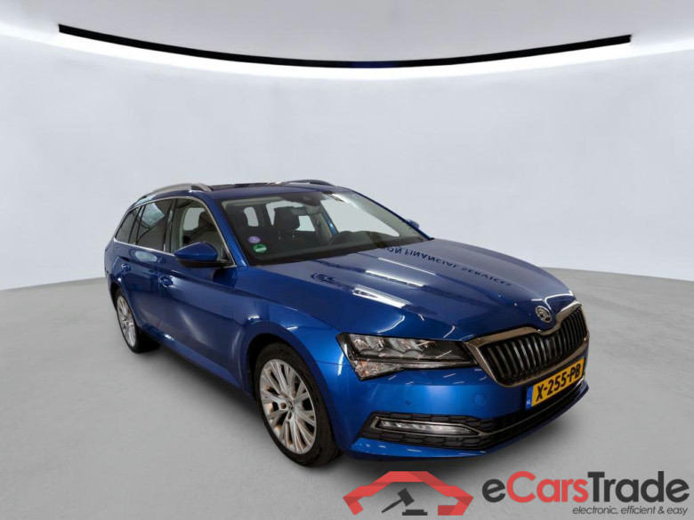 SKODA Superb Combi 110 kW #4
