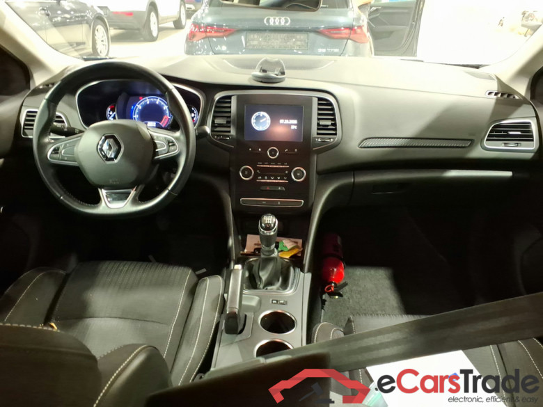 RENAULT MEGANE BERLINE - 2016 1.33 TCe Corporate Edition GPF (Fleet) #6