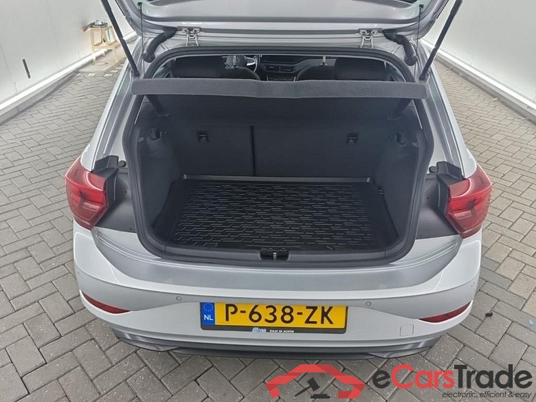 VOLKSWAGEN POLO 1.0 TSI 70kW 7-DSG Life Bus.5D Athlon Edition #5
