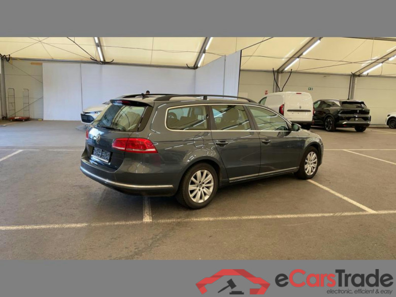 VOLKSWAGEN Passat SW Dsl Passat SW 1.6 CR TDi Comfortline BMT #4