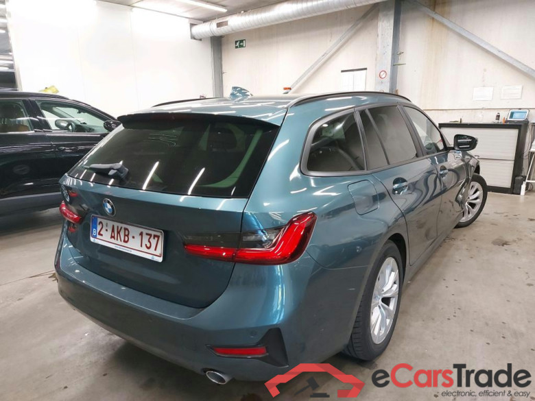 BMW - BMW 3 TOURING 318dA 136PK Advantage Pack Business & Active Cruise & Comfort Entry & PDC Front & Rear #2