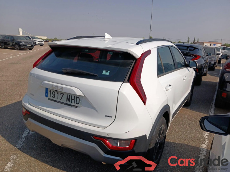 KIA Niro / 2022 / 5P / crossover 1.6 GDi HEV 104kW (141CV) Concept #2