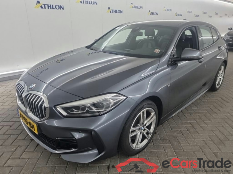 BMW 1-serie 118iA Corporate Executive 5D 103kW
