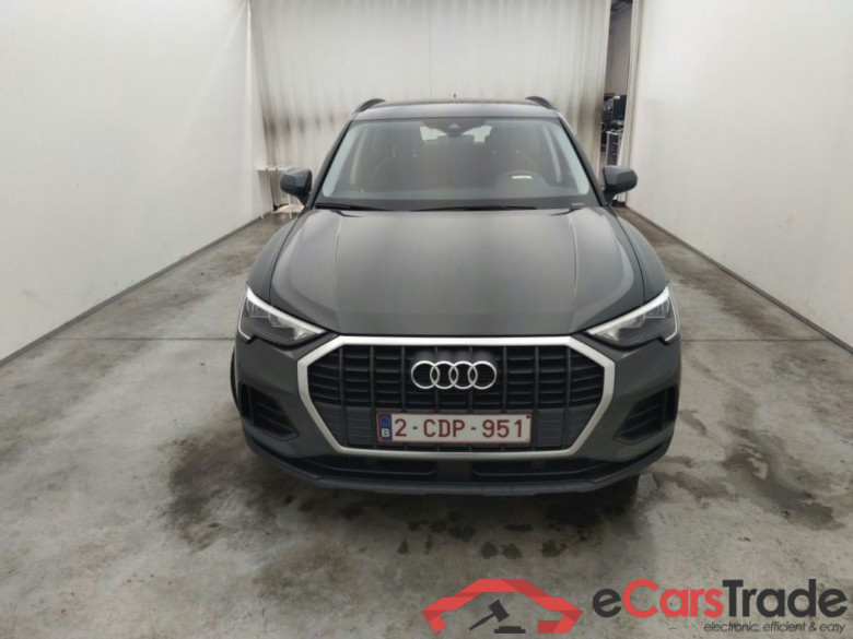 Audi Q3 35 TFSI Attraction 5d #5