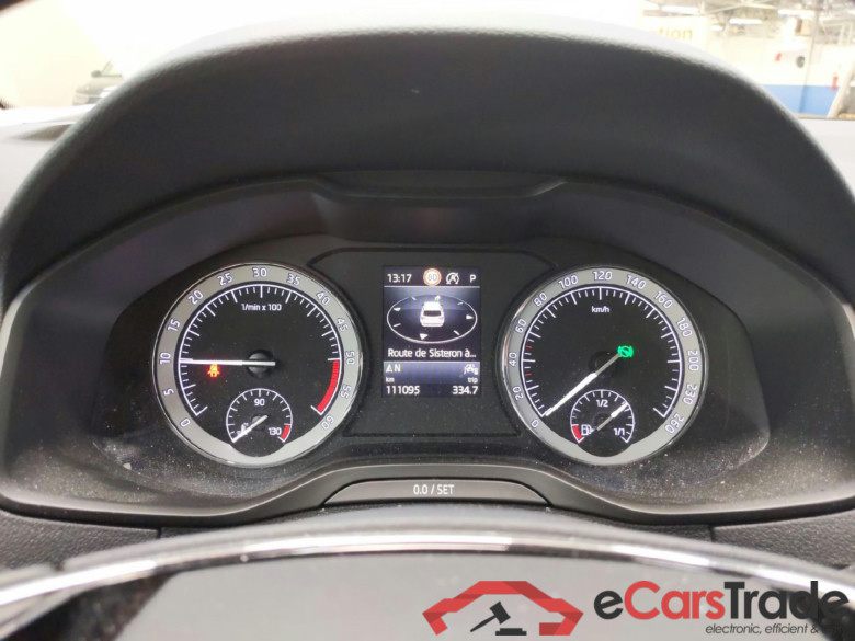 SKODA Karoq / 2017 / 5P / SUV 2.0 TDI 116ch DSG7 Business #6