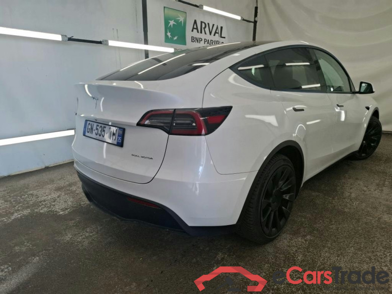 TESLA Model Y / 2020 / 5P / SUV Grande Autonomie Dual Motor AWD #4