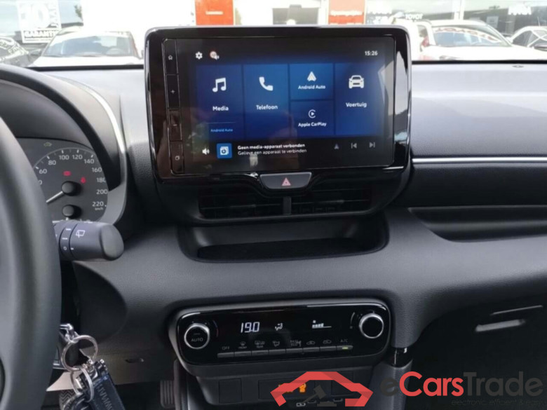 TOYOTA YARIS 1.5 Hybrid 115 Comfort #6