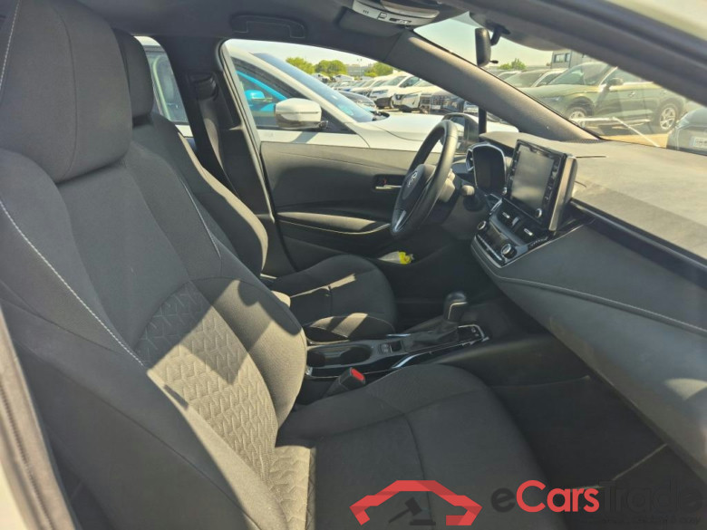 TOYOTA Corolla / 2019 / 5P / berlina con portón 1.8 125H BUSINESS PLUS E-CVT #6