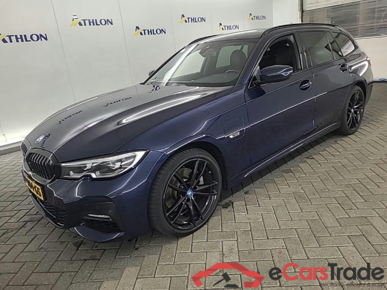 BMW 3-serie Touring 320e Business Edition Plus 5D 150kW #1