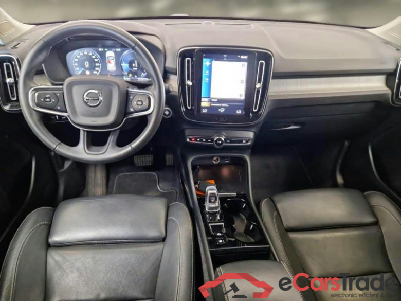 VOLVO XC40 / 2017 / 5P / SUV T5 PLUG-IN HYBRID AUTO RECHARGE INSCR. #3