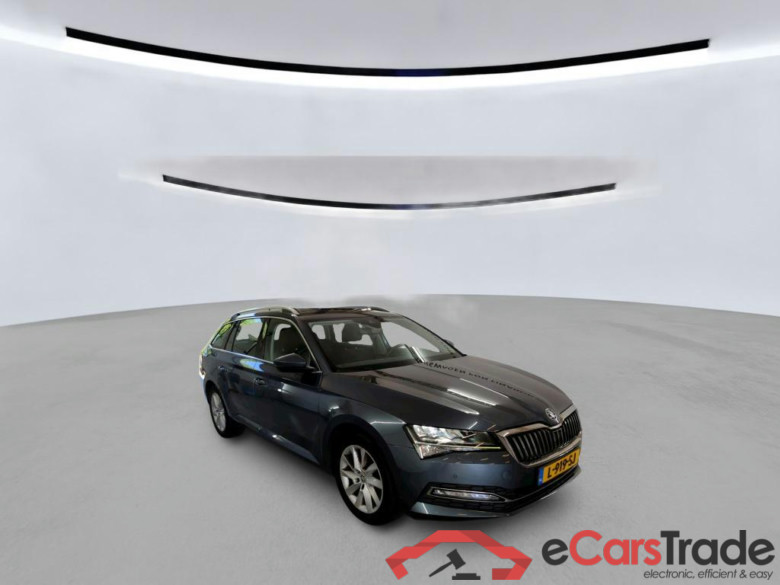 SKODA Superb Combi 110 kW #4