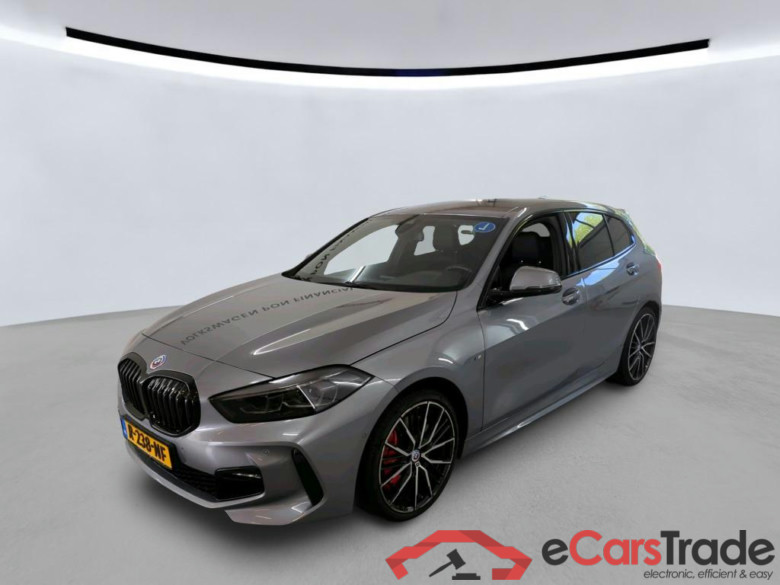 BMW 1-serie 100 kW #1