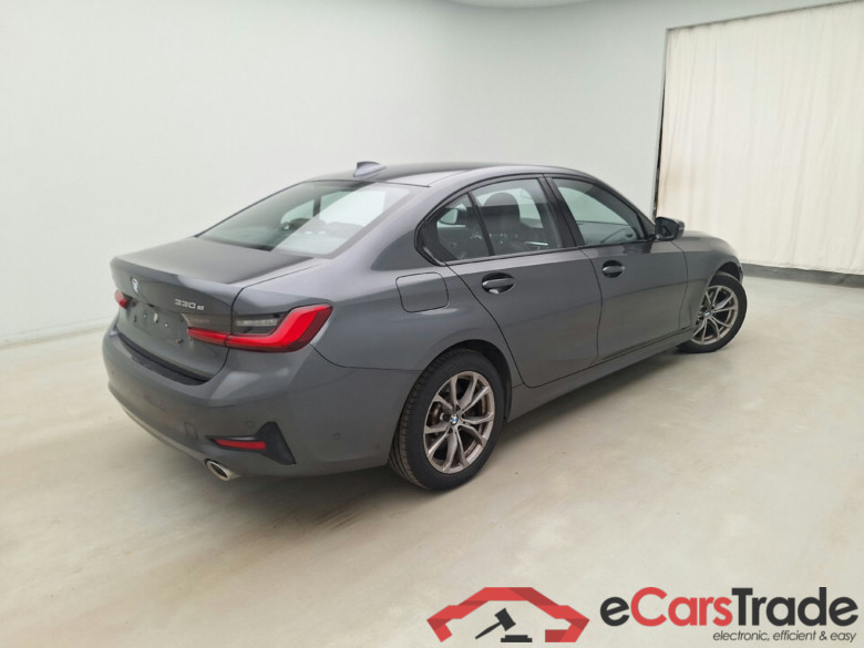 BMW, 3-serie '18, BMW 3 Reeks Berline 330e (215 kW) 4d #4