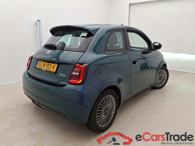 FIAT 500 42 KWH Icon #2