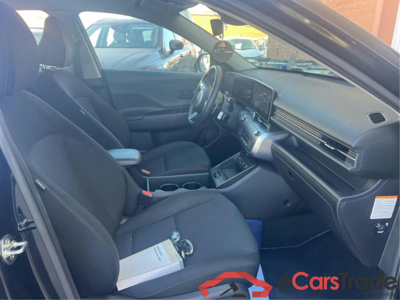 HYUNDAI Kona / 2023 / 5P / todoterreno 1.6 GDI HEV Maxx DCT #6