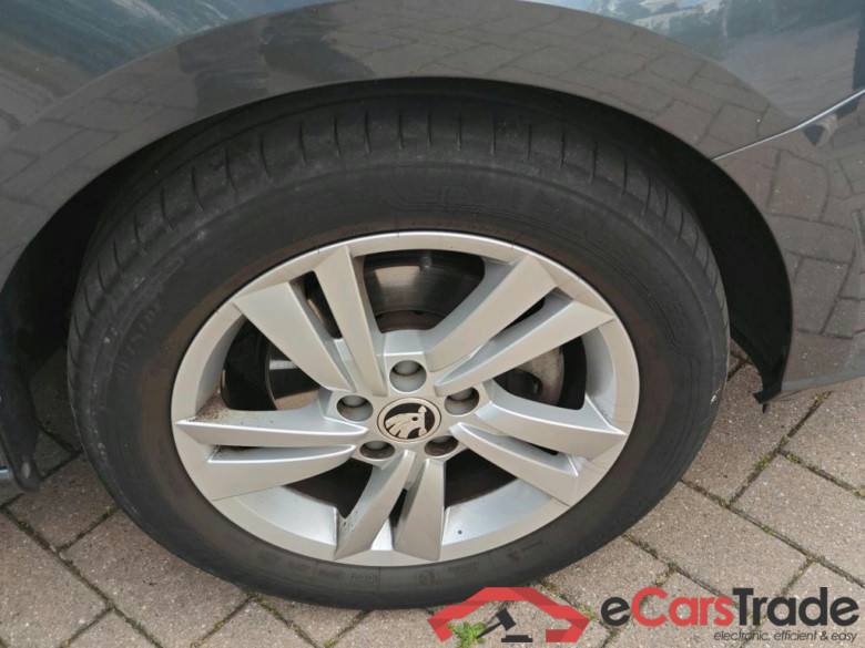 SKODA FABIA 70 kW #6