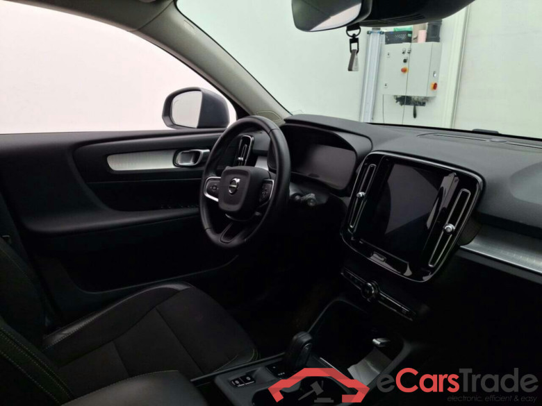 VOLVO XC40 T5 TWIN ENGINE MOM. PRO GEARTR #3