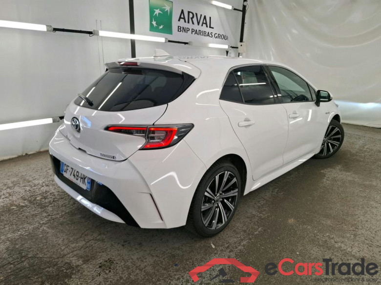 TOYOTA Corolla / 2018 / 5P / Berline Hybride 122h Design #3
