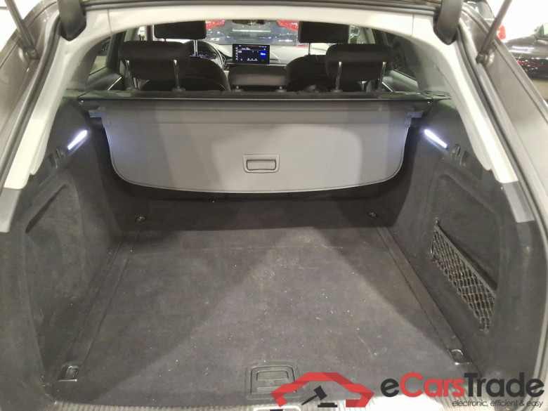 AUDI A4 AVANT DIESEL - 2020 35 TDi Business Edition S tronic #3