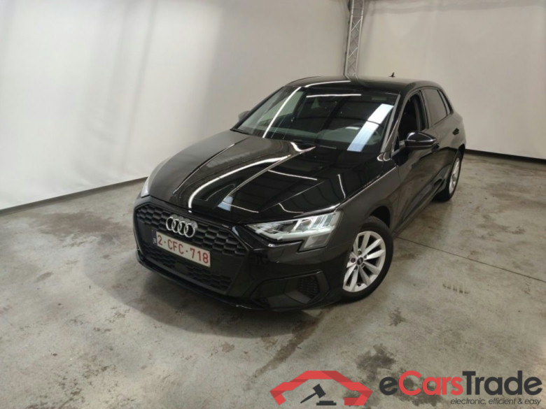 Audi A3 Sportback 2.0 30 TDi 85kW S tronic Attraction B.E. 5d #1