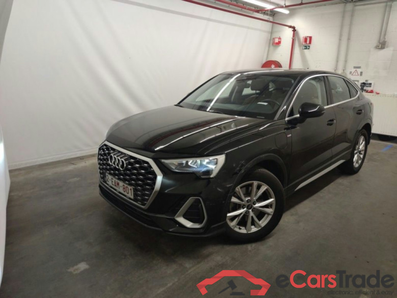 Audi Q3 Sportback 45 TFSI e S tronic S Line 5d #1