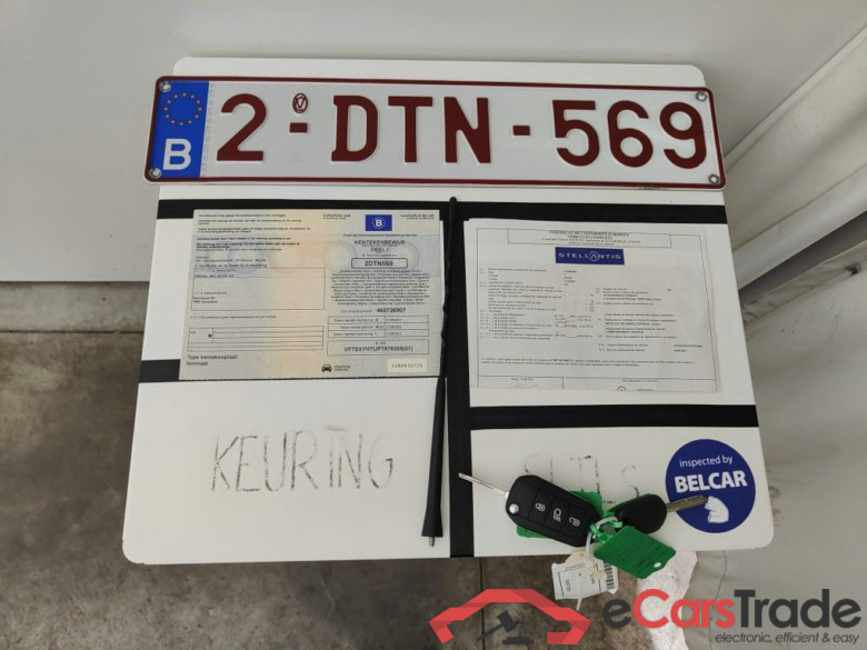 Citroën C3 1.5 BlueHDi 100 S&S MAN6 Shine 5d #4