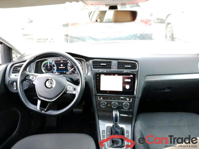 VOLKSWAGEN Golf / 2016 / 5P / berlina con portón e-Golf ePower 110 kW (136CV) #3