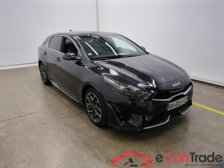KIA ProCeed / 2021 / 5P / Break 1.5 T-GDI 160 ISG GT LINE PREMIUM DCT7 #4