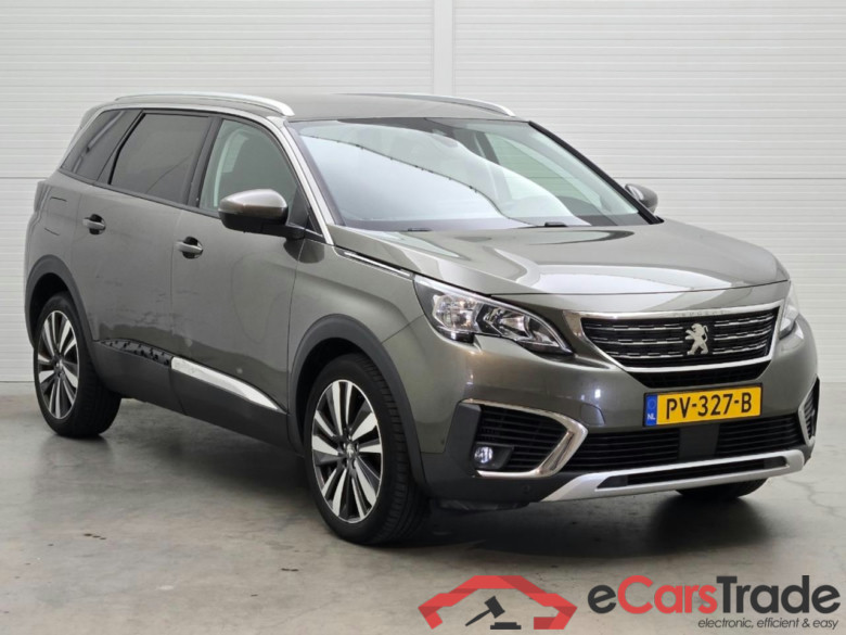 PEUGEOT 5008 1.2 PureTech Allure #2