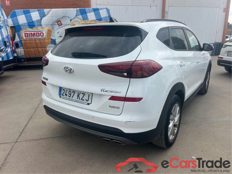 HYUNDAI Tucson / 2018 / 5P / todoterreno TUCSON CRDI 1.6 116CV 48V 4X2 SLE SKY(SL)(SP) #2