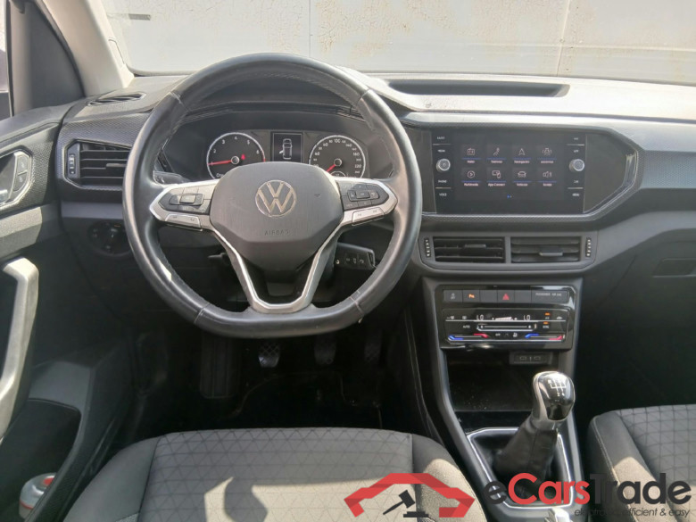VOLKSWAGEN T-Cross / 2018 / 5P / todoterreno Advance 1.0 TSI 70kW (95CV) (AC2) #3