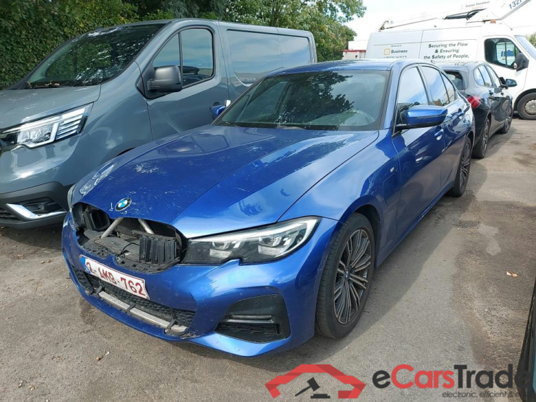 BMW - BMW 3 BERLINE 330e 292PK  M Sport Business Edition           ***            TOTAL LOSS           ***         With Sport Seats & Adaptive M Suspension    * HYBRID *