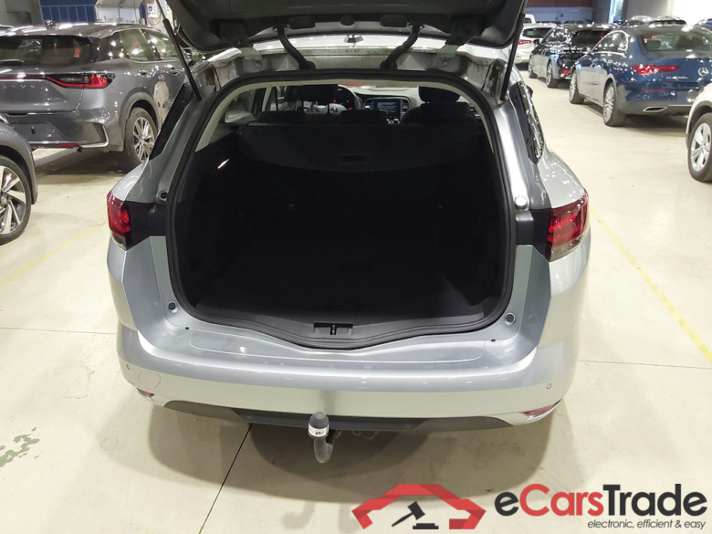 RENAULT MEGANE GRANDTOUR 1.3 TCE 140 EQUILIBRE #3