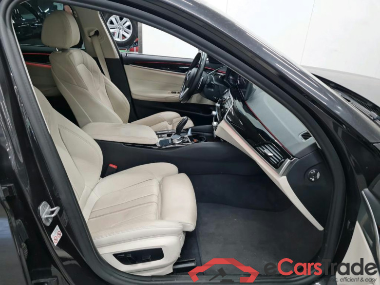 BMW - BMW 5 TOURING 530e 292PK With Dakota Heated Sport Seats & Pack Business & Driving Assistant & Parking Assistant Pack  * HYBRID * #3