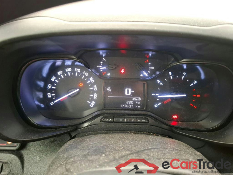 Berlingo Fourgon Club M 650 1.2 PureTech 110CV BVM6 E6d #6