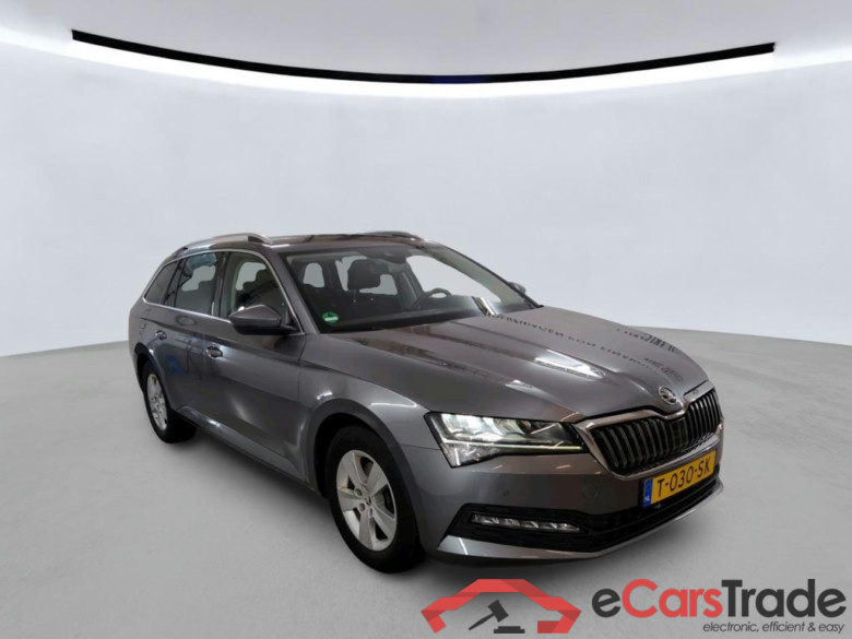 SKODA Superb Combi 110 kW #4