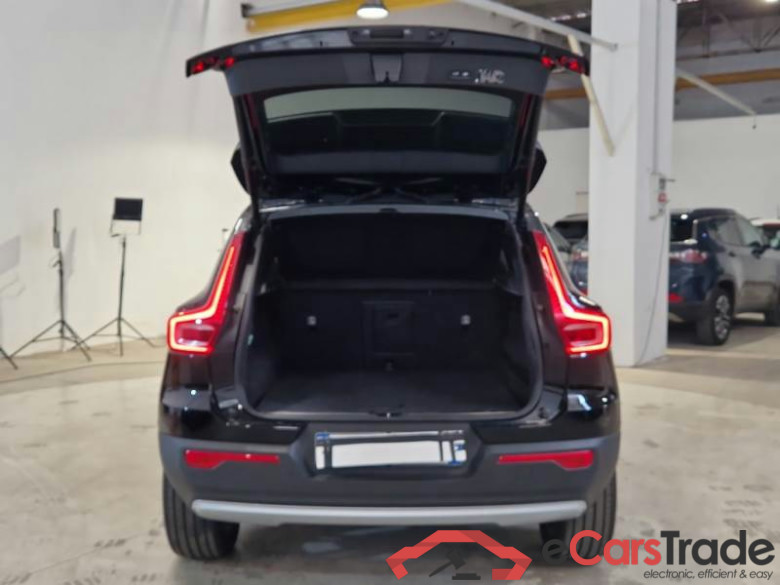 VOLVO XC40 / 2017 / 5P / SUV B4 AWD AUTOMATICO INSCRIPTION #5
