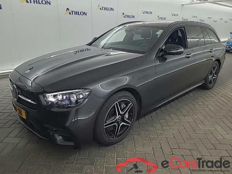 MERCEDES-BENZ E-klasse Estate E 300 e 9G-TRONIC Bus Sol AMG 5D 235kW #1