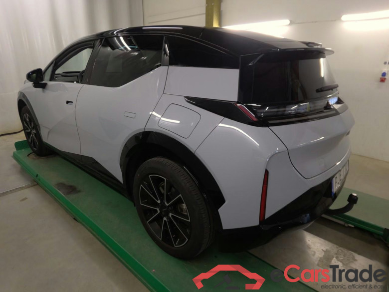 Zeekr_X 69KWh LRSM RWD #5