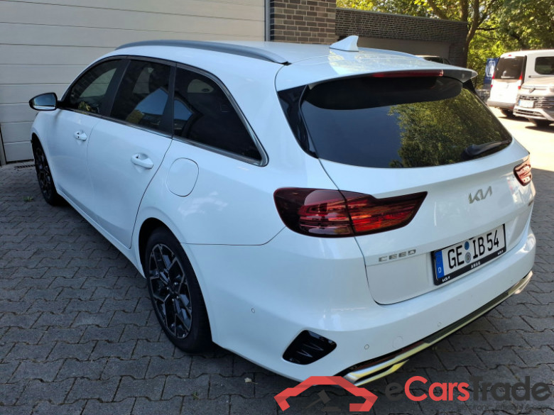 Kia Ceed Sportswagon  #4