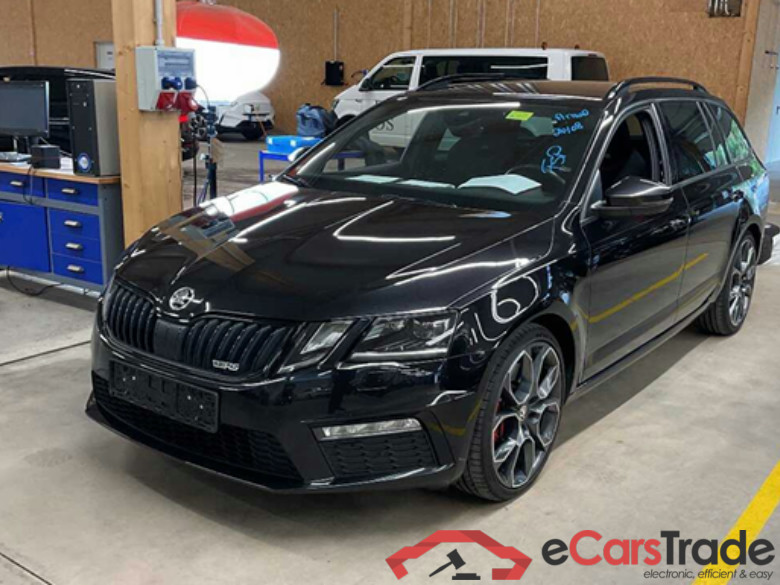 Octavia Combi RS 245 2.0 TSI 180KW AT7 E6dT