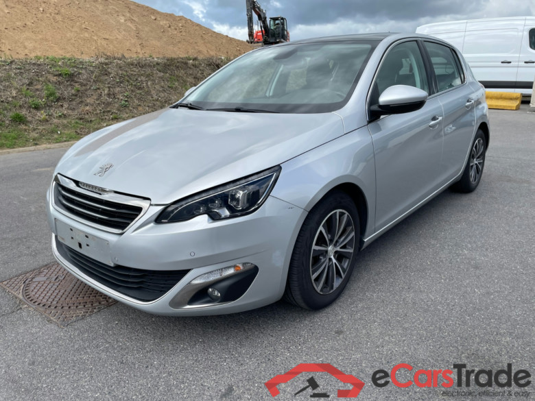 Peugeot 308 1.2 PureTech Allure Pano LED Navi Leather Klima PDC ... #1