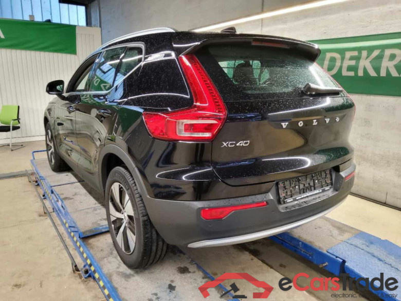 Volvo XC40 (2017->) DE - SUV5 T4 Twin Engine 2WD PHEV EU6d, Core, (Facelift) 2022 - 2022 #4
