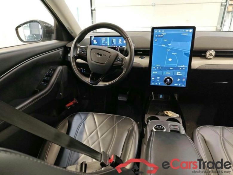 FORD Mustang Mach-E RWD 75 kWh #3